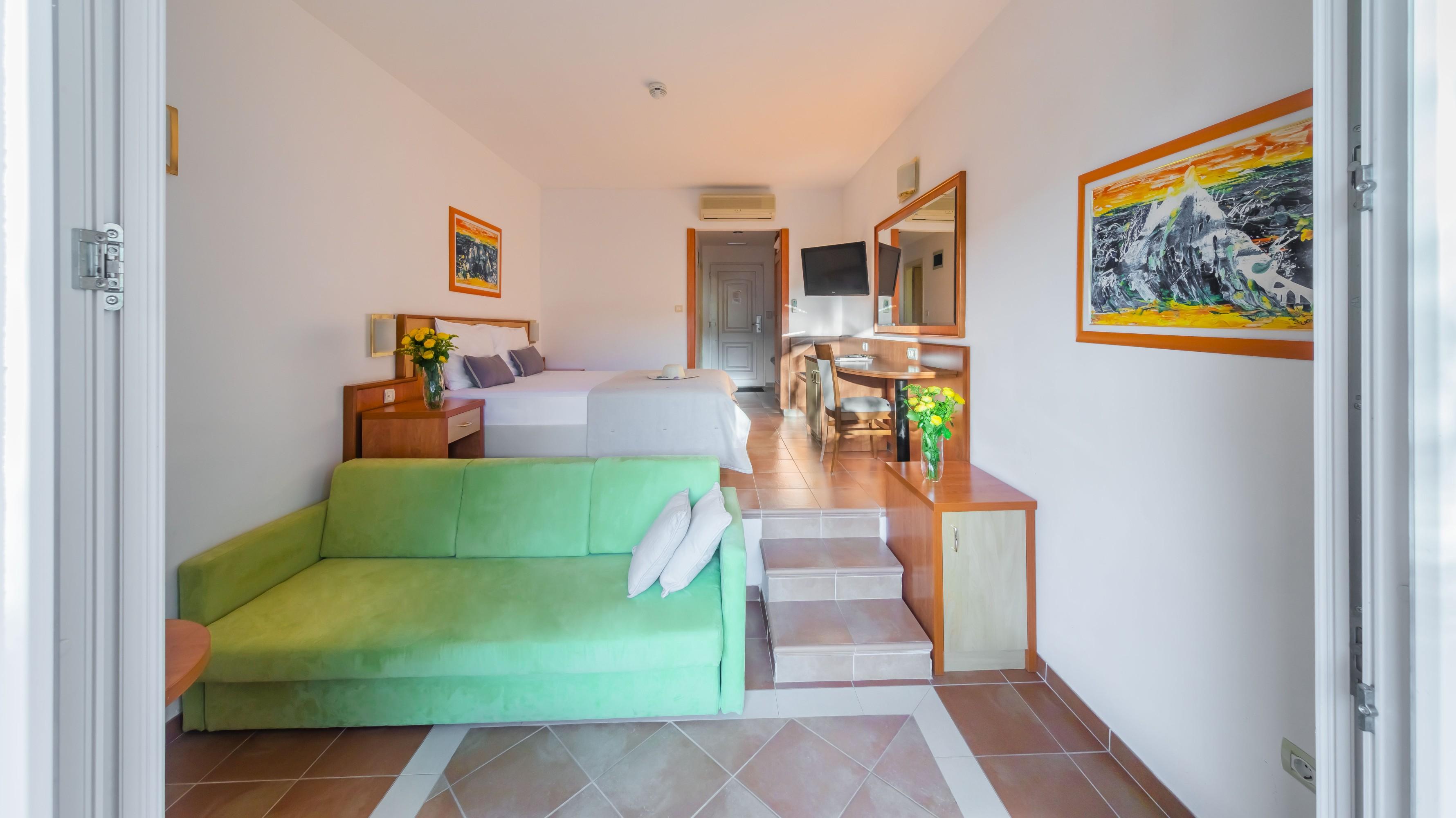 Bluesun Holiday Village Afrodita Tučepi エクステリア 写真